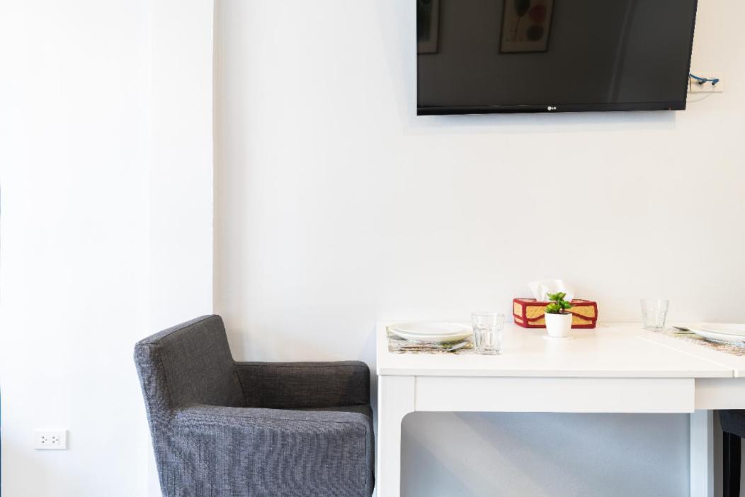 Cozy Studio 1 In Sathorn, Bts Saint Louis Bangkok Luaran gambar